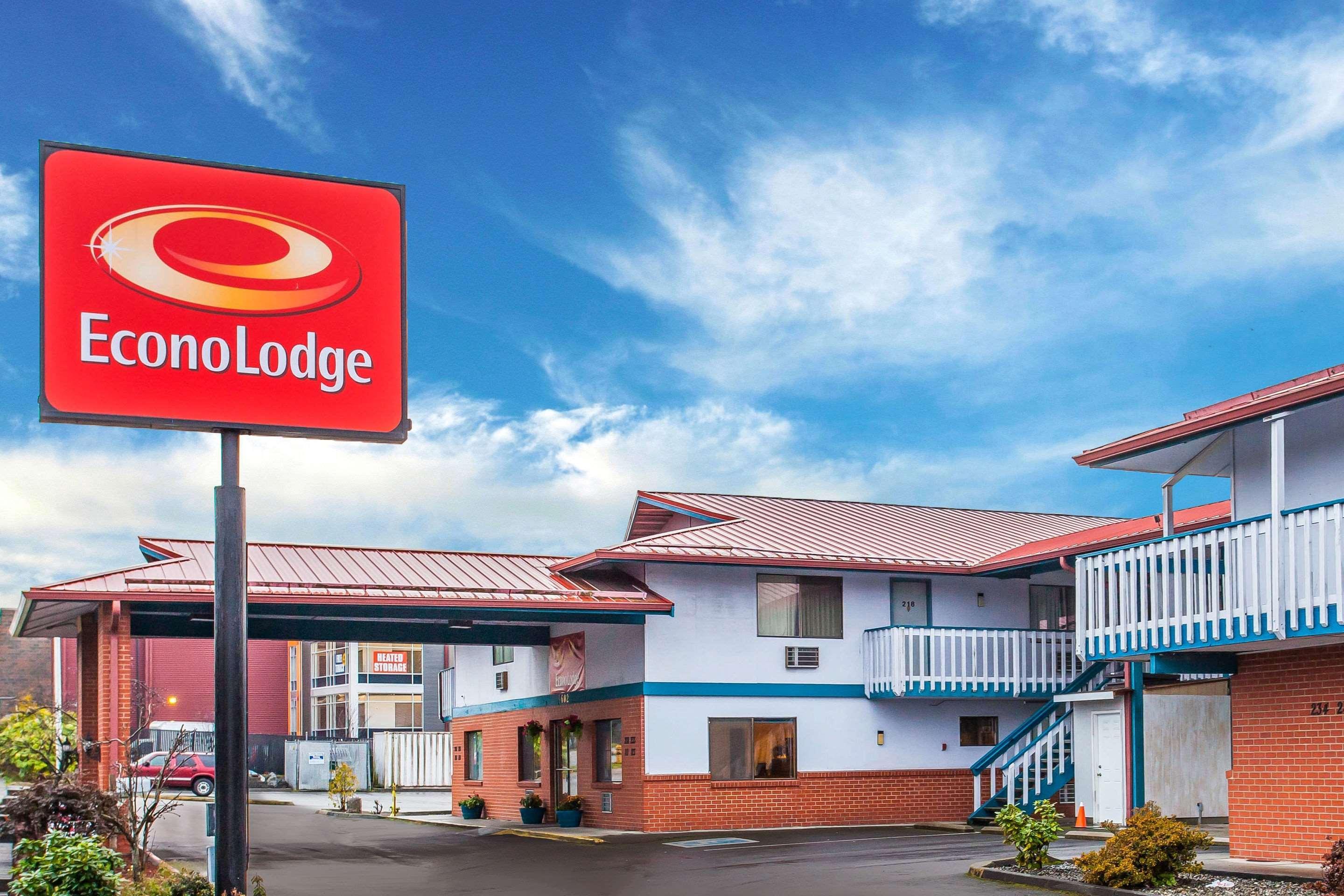 Econolodge Everett Bagian luar foto